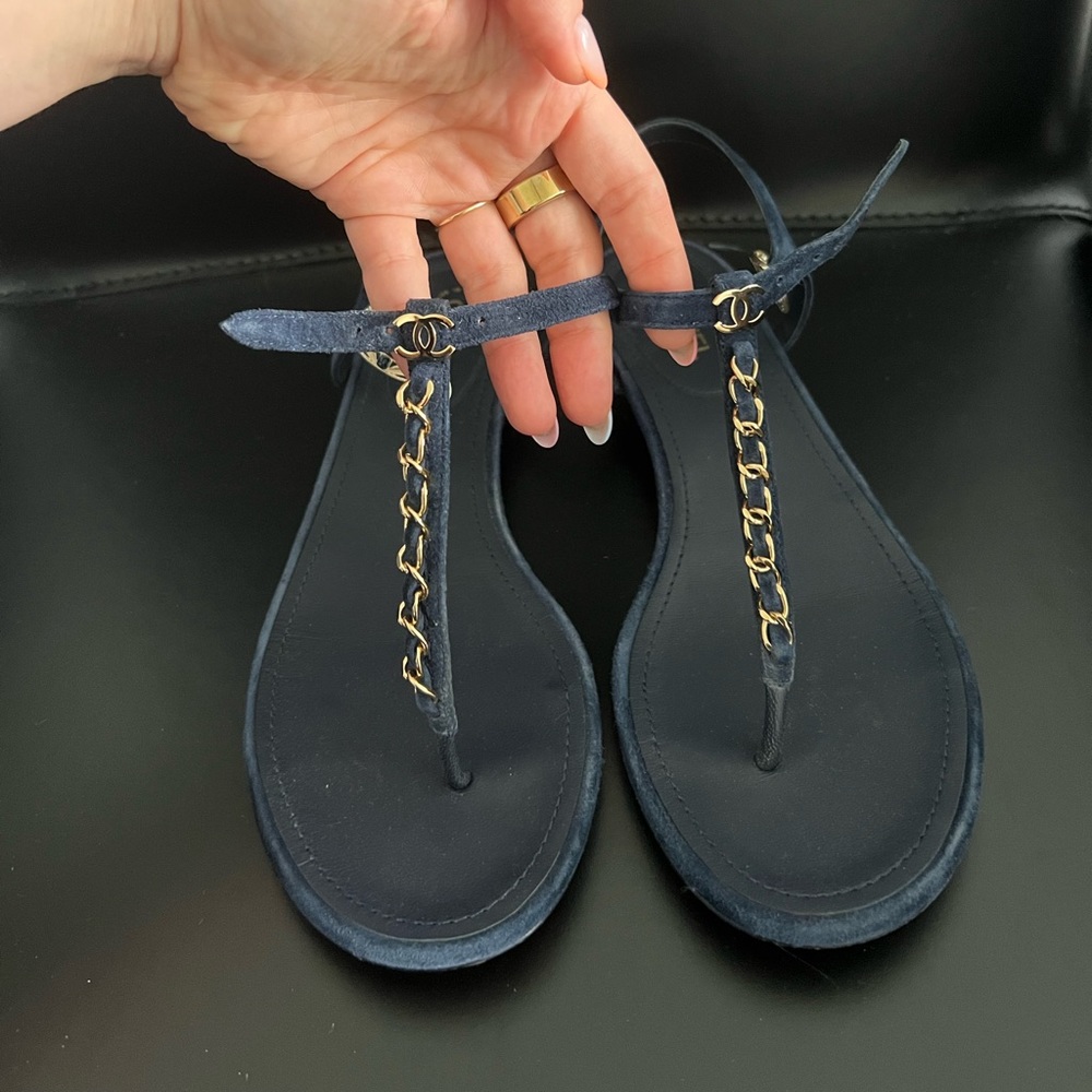 Chanel sandals navy blue size 38
